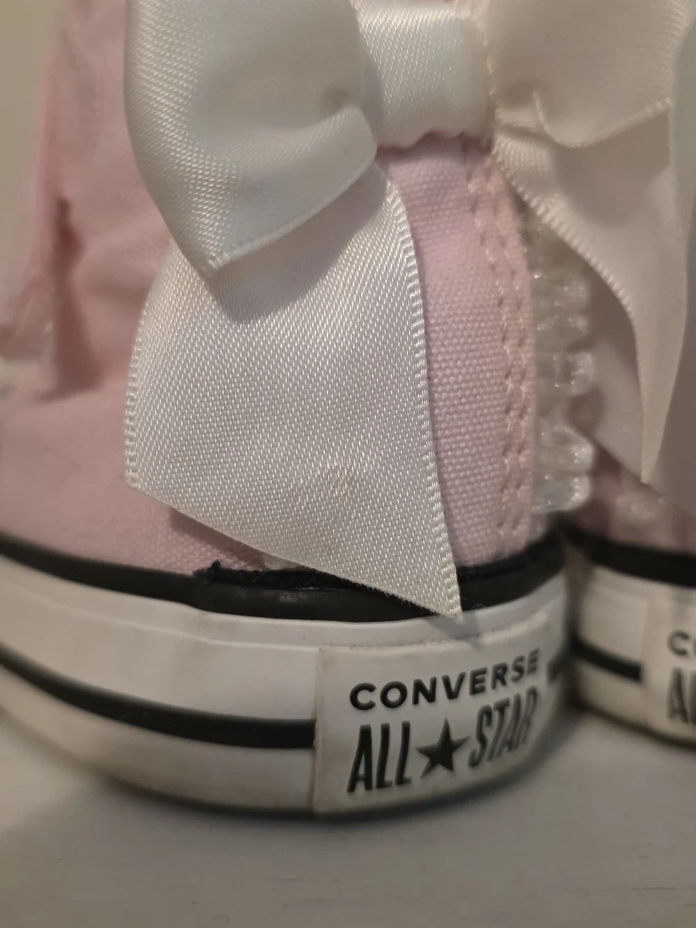 Converse Size 6 toddler- Pink Canvas High-Top Sneakers with LACE AND BOW accents